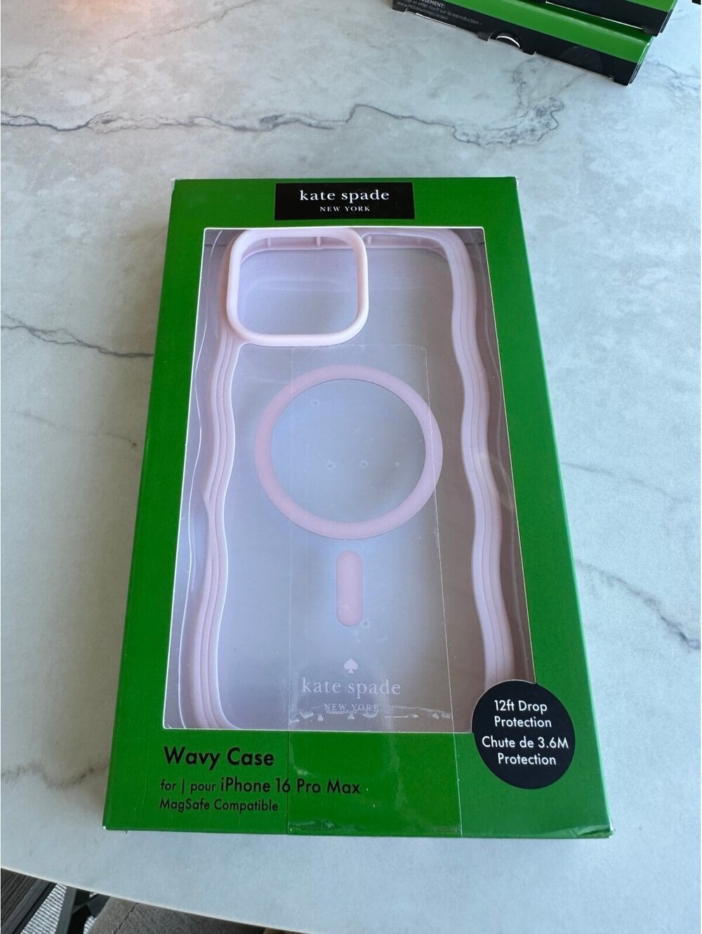 Kate Spade iPhone 16 Pro Max wavy case with pink trim